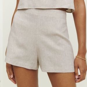 NWT Reformation Easton Linen Short